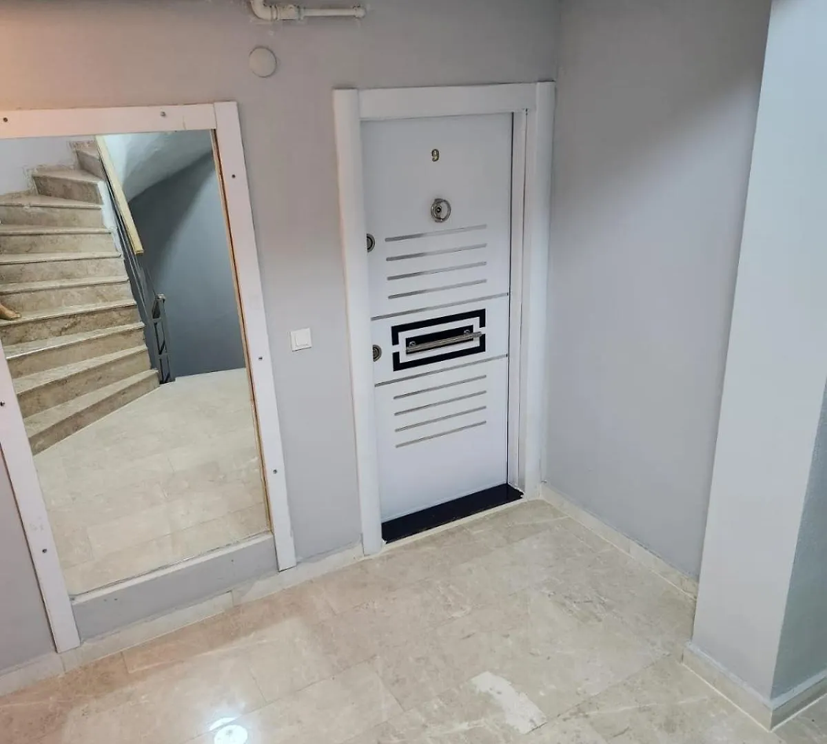 Kuk Apartment Antalya